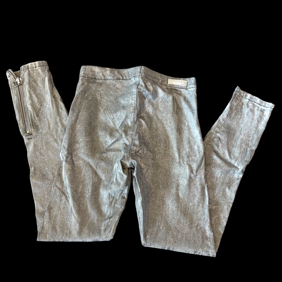 Joe’s Jeans Metallic Silver Skinny Jeans The Legging Fit - Picture 6 of 13